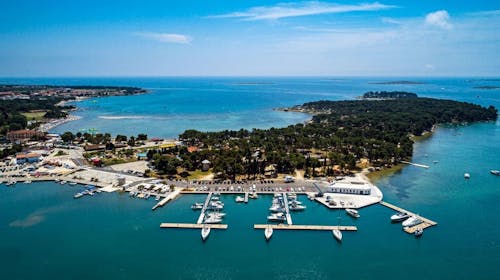Plavo Nebo Istra Apartments - Tulip 6+2 , Medulin, Istra, Hrvatska - 505 EUR - 2x noćenje u apartmanu Tulip 6+2 za do 8 osoba, Priprema apartmana i završno čišćenje