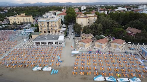 Hotel Royal Inn - Savršeni odmor odmah pored plaže u Italiji, San Mauro A Mare, Italija - 390 EUR - 3x noćenje u dvokrevetnoj sobi s balkonom (ovisno o raspoloživosti) za 2 osobe, Polupansion u hotelskom restoranu s uključenim pićima