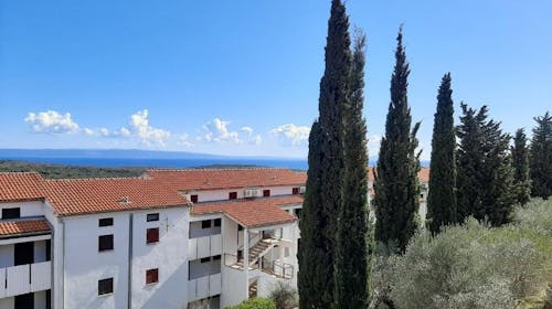 Apartmani Unija - Ljeto u Dugoj Uvali, Krnica, Istra, Hrvatska - 253 EUR - 3x noćenje u apartmanu za 5 osoba, Klima