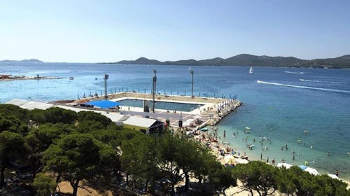 Villa Angie - Obiteljski odmor u Biogradu na Moru, Biograd na Moru, Dalmacija, Hrvatska - 416 EUR - 5x noćenje u moderno opremljenom apartmanu za 4 osobe, Posteljina i ručnici