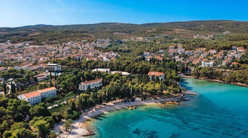 Aminess Vival Casa Velaris - Ljeto na Braču za parove, Supetar, otok Brač, Dalmacija, Hrvatska - 649 EUR - 4x noćenje u dvokrevetnoj Standard sobi za 2 osobe (1 dijete do 2,99 godina besplatno), Polupansion