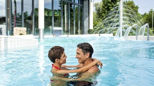 Hotel Radin - Ljetni odmor u Radencima udvoje tijekom tjedna, Radenci, Slovenija - 272 EUR - 2x noćenje u Economy dvokrevetnoj sobi za 2 osobe, Polupansion (buffet doručak i večera)