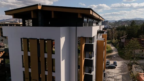 Apart Hotel Hedonist - Obiteljsko wellness ljeto na Zlatiboru, Zlatibor, Srbija - 434 EUR - 4x noćenje u Standard apartmanu za 2 osobe (2 djece do 12 godina besplatno), Polupansion