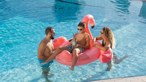 Hotel Horizont - Ljeto na makarskoj rivijeri, Baška Voda, Makarska rivijera, Dalmacija, Hrvatska - 630 EUR - 3x noćenje u Superior dvokrevetnoj sobi s balkonom za 2 osobe, Polupansion (buffet doručak i večera)