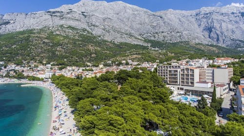 Hotel Horizont - Ljeto na makarskoj rivijeri, Baška Voda, Makarska rivijera, Dalmacija, Hrvatska - 1.320 EUR - 5x noćenje u Superior dvokrevetnoj sobi s balkonom za 2 osobe, Polupansion (buffet doručak i večera)