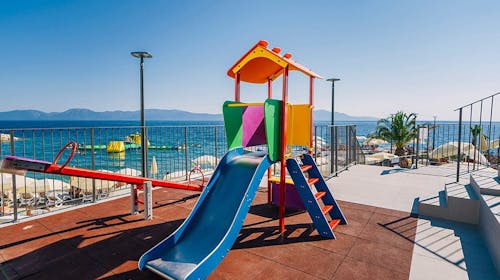 Morenia All Inclusive Resort - All inclusive ljeto s animacijom, Podaca, Makarska rivijera, Dalmacija, Hrvatska - 2.240 EUR - 7x noćenje u Junior suite s balkonom (strana more) za 2 osobe (2 djece do 17,99 godina besplatno), All inclusive
