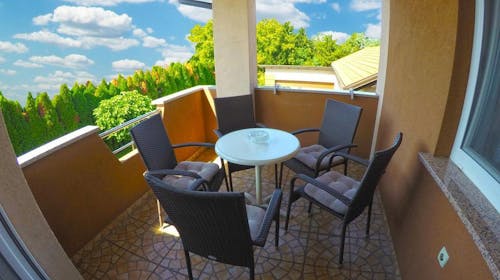 Sv. Martin na Muri - Sobe Rea - Ljetni termalni paket, Brezovec, Sveti Martin na Muri, Hrvatska - 165 EUR - 3x noćenje u dvokrevetnoj sobi za 2 osobe (dijete do 6 godina besplatno), 3 dana neograničenog korištenja bazena u Toplicama Sveti Martin