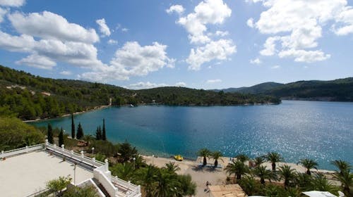 Adria All Inclusive Hotel - All inclusive ljeto na Korčuli, Vela Luka, Korčula, Dalmacija, Hrvatska - 764 EUR - 5x noćenje u sobi s pogledom na park za 2 osobe (1 dijete do 6,99 godina besplatno), All inclusive (doručak, ručak, večera, piće uz obroke, coffee time, izbor pića u aperitiv baru)