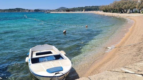 Apartmani Mateo - Last minute ljeto u Vodicama, Vodice, Dalmacija, Hrvatska - 598 EUR - 7x noćenje u Zelenom ili Plavom apartmanu (2+2; ovisno o raspoloživosti) za 4 osobe, Korištenje klime