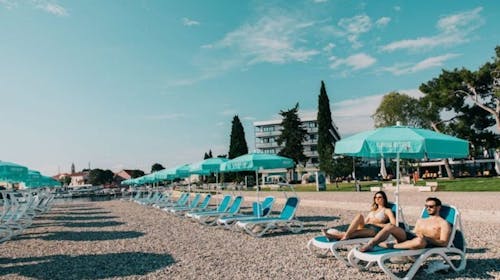 Ilirija Resort - Hotel Kornati - Zabavno ljeto s punim pansionom u Biogradu, Biograd na Moru, Dalmacija, Hrvatska - 1.699 EUR - 7x noćenje u dvokrevetnoj Comfort plus sobi za 2 osobe (1 dijete do 12 godina i 1 dijete do 7 godina besplatno), Puni pansion