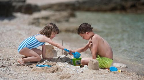 Valamar Sanfior Hotel - Vrhunsko obiteljsko ljeto u Rapcu, Rabac, Istra, Hrvatska - 543 EUR - 2x noćenje u sobi „Room for 2+1 Seaside“ za 2 osobe (1 dijete do 11,99 godina besplatno), Polupansion s uključenim bezalkoholnim negaziranim pićima iz šankomata tijekom obroka