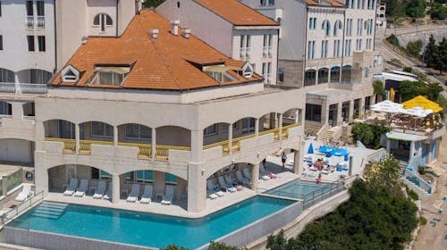 Hotel Stella - Rujan u Neumu, Neum, Bosna i Hercegovina - 194 EUR - 3x noćenje u Superior sobi s balkonom i pogledom na more za 2 osobe, Polupansion