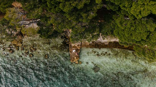 Sagitta Holiday Resort - Last minute obiteljsko ljeto u Omišu - Superior bungalov, Omiš, Dalmacija, Hrvatska - 1.660 EUR - 5x noćenje u Superior bungalovu (2+1) za 2 osobe (1 dijete do 13,99 godina i 1 dijete do 7,99 godina besplatno), All inclusive