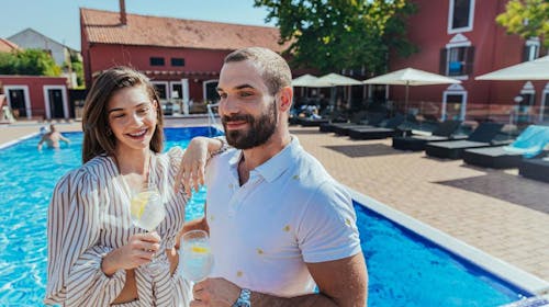 Ilirija Resort - Hotel Villa Donat - Obiteljsko ljeto s punim pansionom, Sv. Filip Jakov, Dalmacija, Hrvatska - 1.355 EUR - 7x noćenje u dvokrevetnoj Comfort sobi za 2 osobe (1 dijete do 7 godina i 1 dijete do 12 godina besplatno), Puni pansion