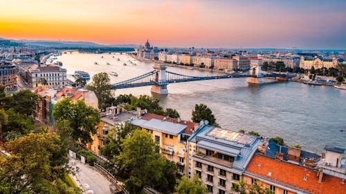 Escala Hotel & Suites Budapest - Odmor u Budimpešti, Budimpešta, Mađarska - 164 EUR - 2x noćenje u Standard dvokrevetnoj sobi za 2 osobe, Buffet doručak