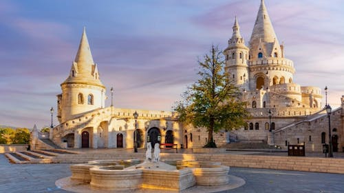Escala Hotel & Suites Budapest - Obiteljski odmor, Budimpešta, Mađarska - 422 EUR - 3x noćenje u dvosobnom apartmanu za 4 osobe, Buffet doručak