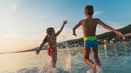 Hotel Selce - Last minute ljetni obiteljski odmor tik uz obalu, Selce, Hrvatska - 594 EUR - 4x noćenje u Standard sobi za 2 osobe (1 dijete do 6,99 godina besplatno), Polupansion