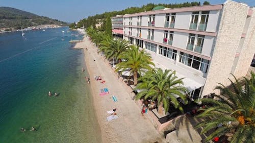 Hotel Posejdon - All inclusive jesen na Korčuli , Vela Luka, Korčula, Dalmacija, Hrvatska - 389 EUR - 3x noćenje u dvokrevetnoj Standard sobi (pogled park) s balkonom za 2 osobe, All inclusive