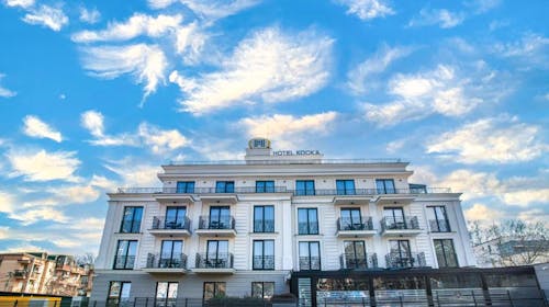 Hotel Kocka - Wellness odmor u srcu Vrnjačke Banje, Vrnjačka Banja, Srbija - 750 EUR - 5x noćenje u Executive apartmanu za 2 osobe (dijete do 12 godina besplatno), Polupansion