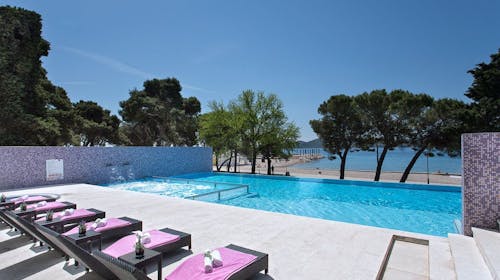 Ilirija Resort - Hotel Kornati - VIP Premium kolovoz s punim pansionom u Biogradu, Biograd na Moru, Dalmacija, Hrvatska - 1.809 EUR - 7x noćenje u Premium Club sobi za 2 osobe (1 dijete do 12 godina i 1 dijete do 7 godina besplatno), Puni pansion