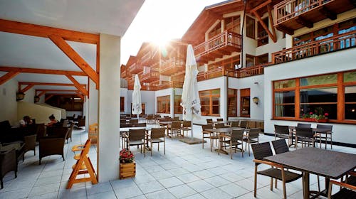 Grafenberg Resort - Ljetni all inclusive light planinski odmor u Austriji, Wagrain, Austrija - 959 EUR - 5x noćenje u Multi Bedroom sobi za 2 osobe (1 dijete do 6 godina besplatno), All inclusive light