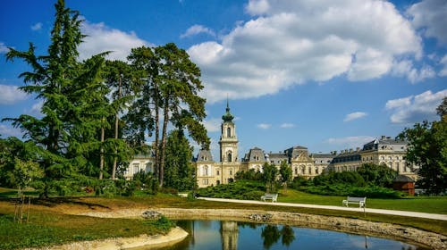 Kristály Hotel Keszthely - Ljetni odmor, Keszthely, Mađarska - 605 EUR - 3x noćenje u Deluxe sobi za 2 osobe, Polupansion