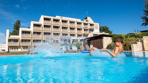 Hotel Margareta Business&Leisure Balatonfured - Odmor udvoje u Mađarskoj, Balatonfüred, Mađarska - 289 EUR - 2x noćenje u dvokrevetnoj Standard sobi za 2 osobe, Polupansion
